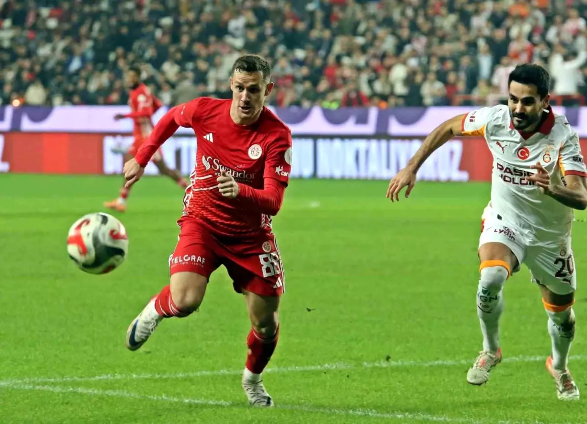 Trendyol Süper Lig: Antalyaspor: 1 Galatasaray: 4 (Maç sonucu)