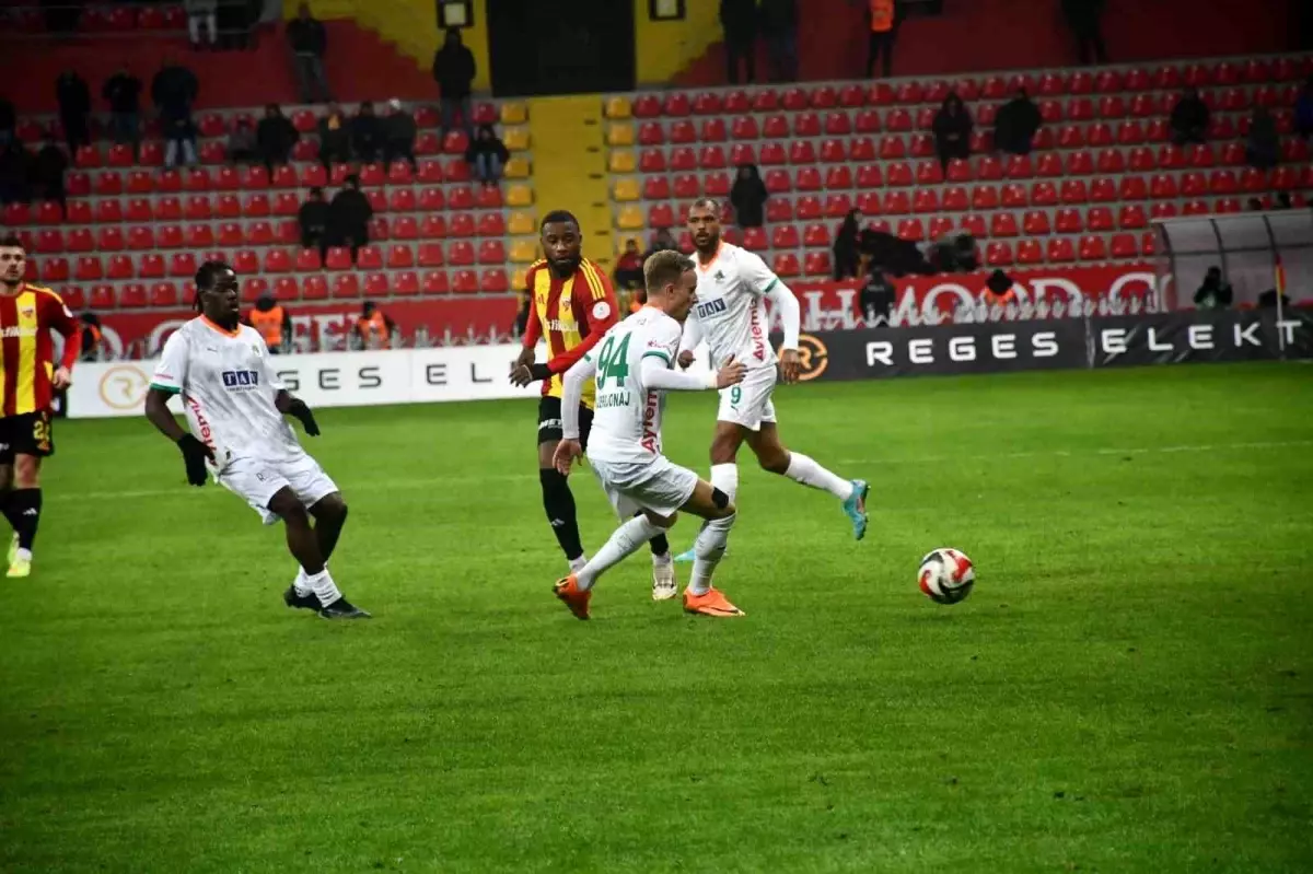 Trendyol Süper Lig: Kayserispor: 0 Corendon Alanyaspor: 0 (Maç sonucu)