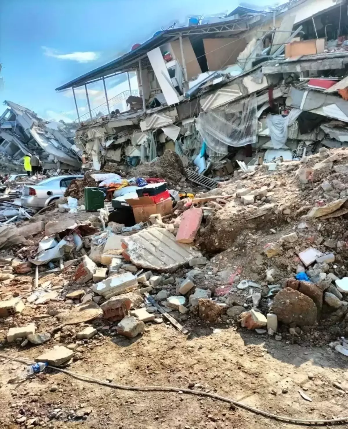 55 kişinin öldüğü Reyyan Apartmanı'nın davasında tutuklu tek sanık müteahhit tahliye edildi