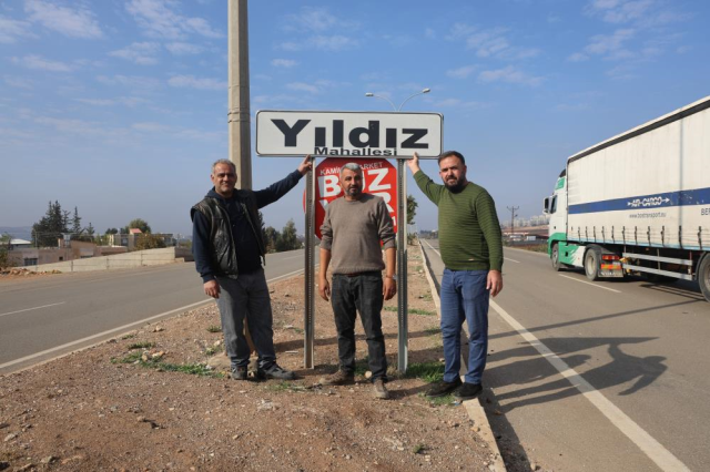 In this neighborhood, everyone has the same surname! They started using nicknames to avoid confusion