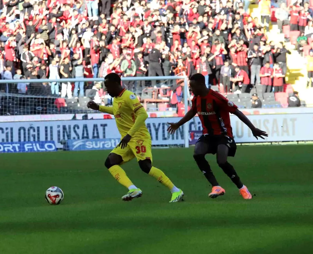 Trendyol Süper Lig: Gaziantep FK: 0 Göztepe: 0 (Maç devam ediyor)