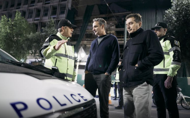 Событие в Греции! Премьер-министра остановили и попросили подуть в дыхометр