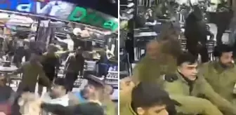 Aralarına alıp acımasızca dövdüler! Dehşet anları kameralarda