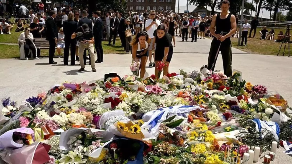 Avustralya'da 'Yahudi toplumunu hedef alan saldırıda' 12 kişi hayatını kaybetti