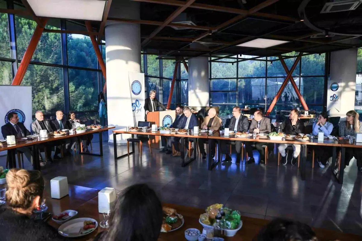 BUÜ'de personel motivasyonu ön planda