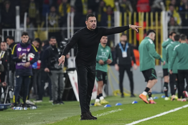 cagdas atan dan tepki hakemligi birakti neden 19361001 3192 m