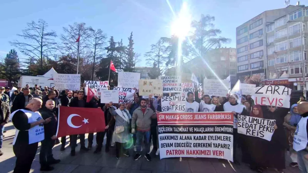 Çorlu'da işçilerinden hak arayışı eylemi