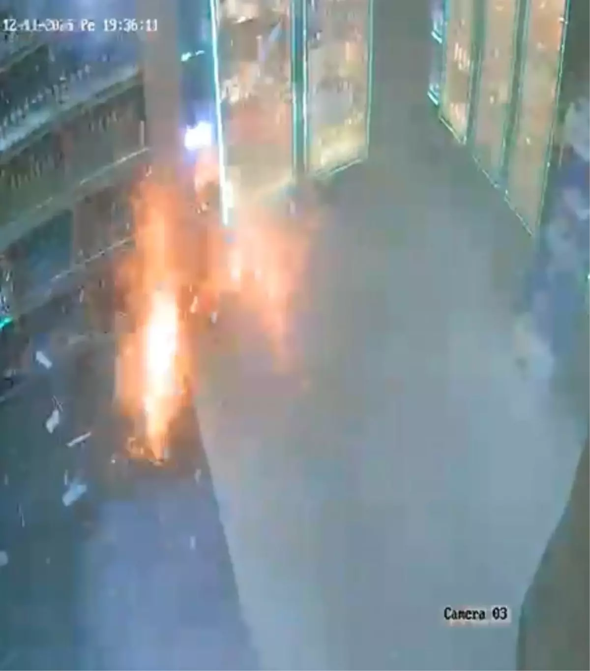 Diyarbakır'da markete patlayıcı madde atıp kaçan 2 şüpheli yakalandı