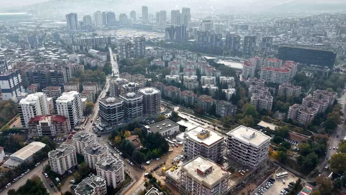 Faizler yükselince, yatırımcı altın ve dövize kaçtı