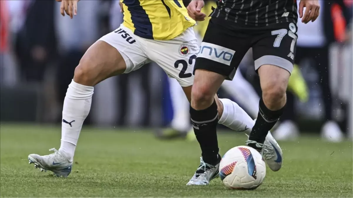 Fenerbahçe - Konyaspor maç kadrosu! İlk 11'ler belli oldu mu?