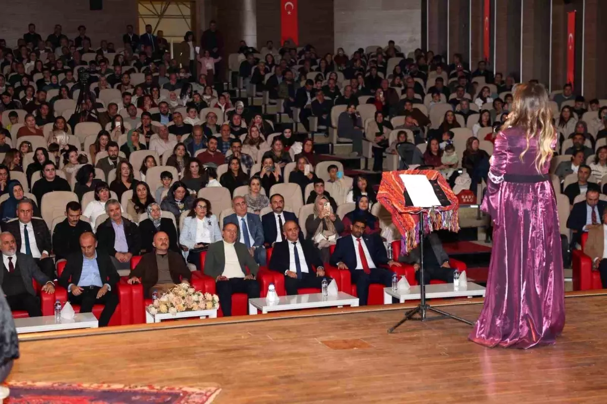 'Geçmişten Günümüze Adıyaman' ezgileri programı düzenlendi