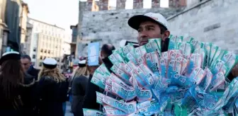 İstanbul Valiliği duyurdu! Cami önlerinde şans oyunu satışı yasaklandı