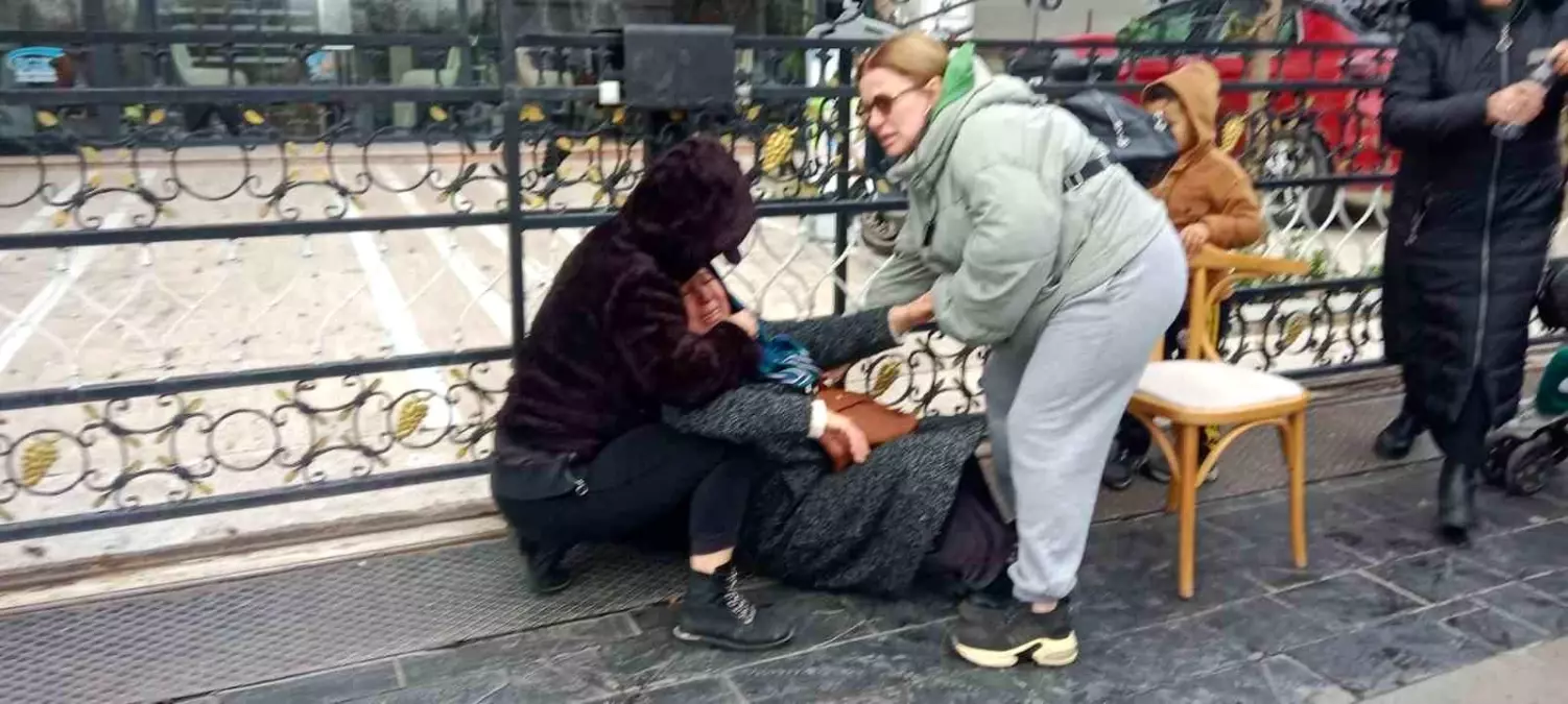 Kuyumcu mağdurlarının eyleminde yaşlı kadın fenalaştı