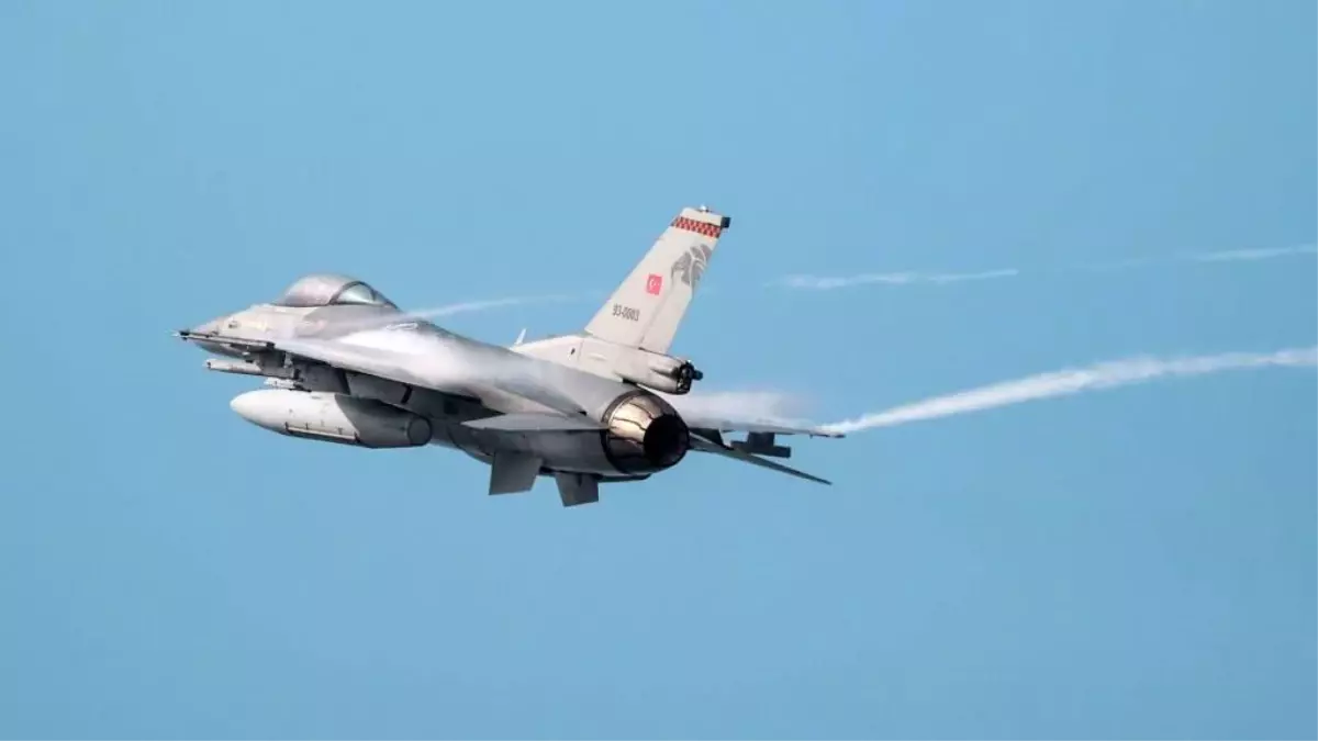 MSB: Karadeniz'de bir insansız hava aracı F-16'larımız tarafından düşürüldü