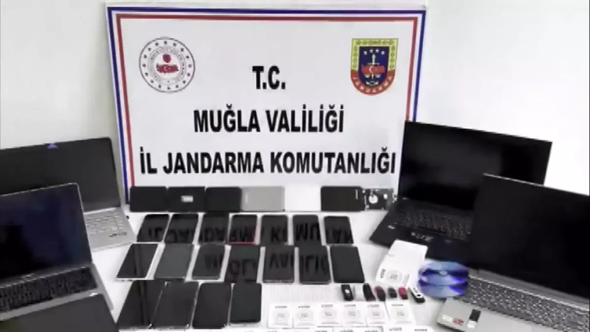 Muğla merkezli üç ilde dolandırıcılık operasyonu: 10 şüpheli tutuklandı