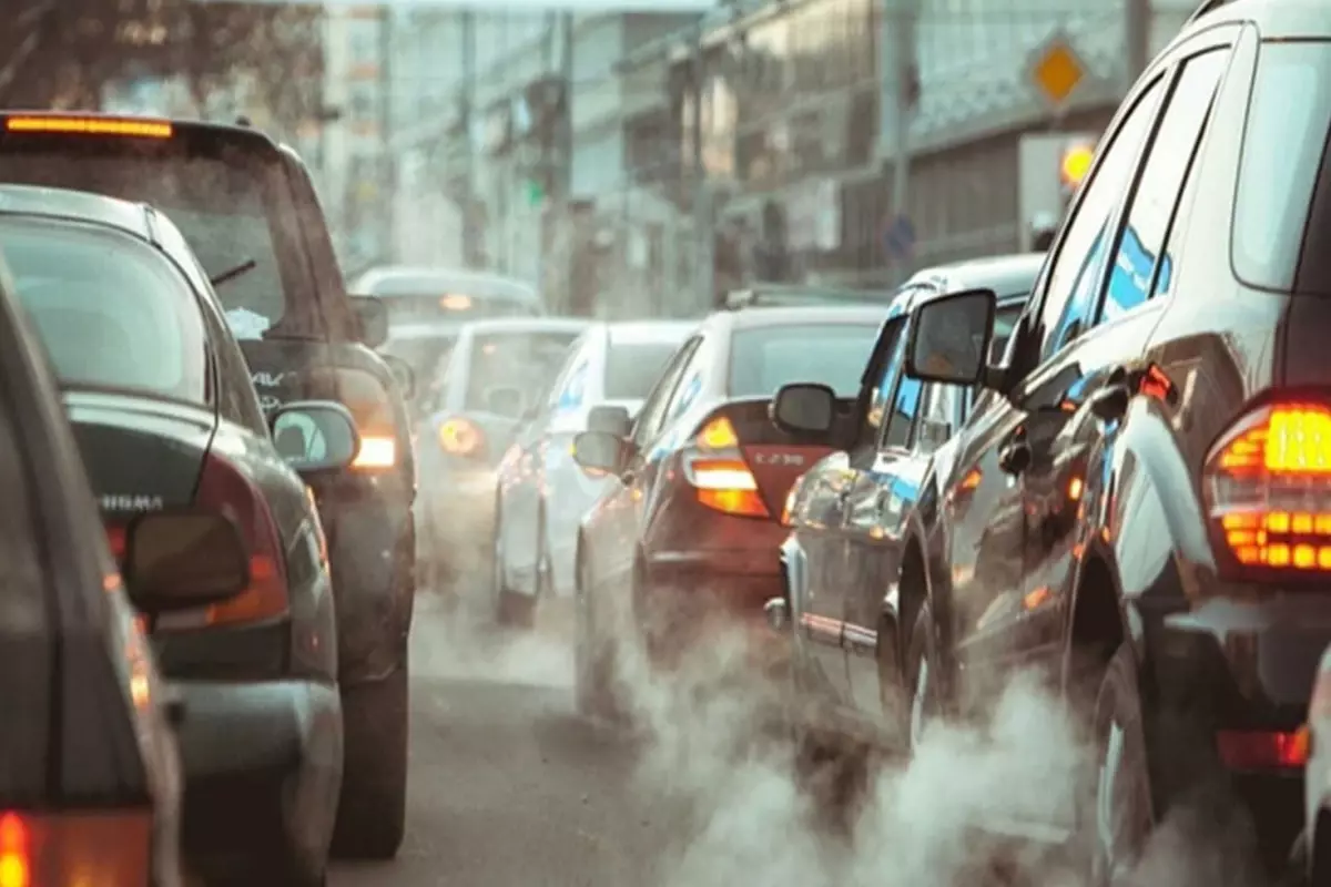 Avrupa Birliği benzinli ve dizel otomobil yasağını hafifletiyor