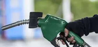 Araç sahiplerine müjde! Akaryakıtta tabela 1 haftada ikinci kez değişiyor