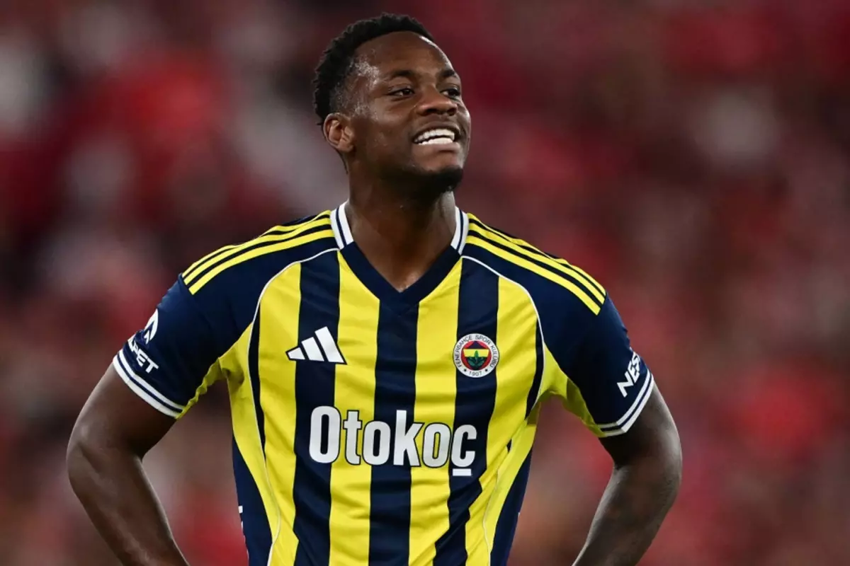 Jhon Duran'ın neden oyundan alındığı ortaya çıktı