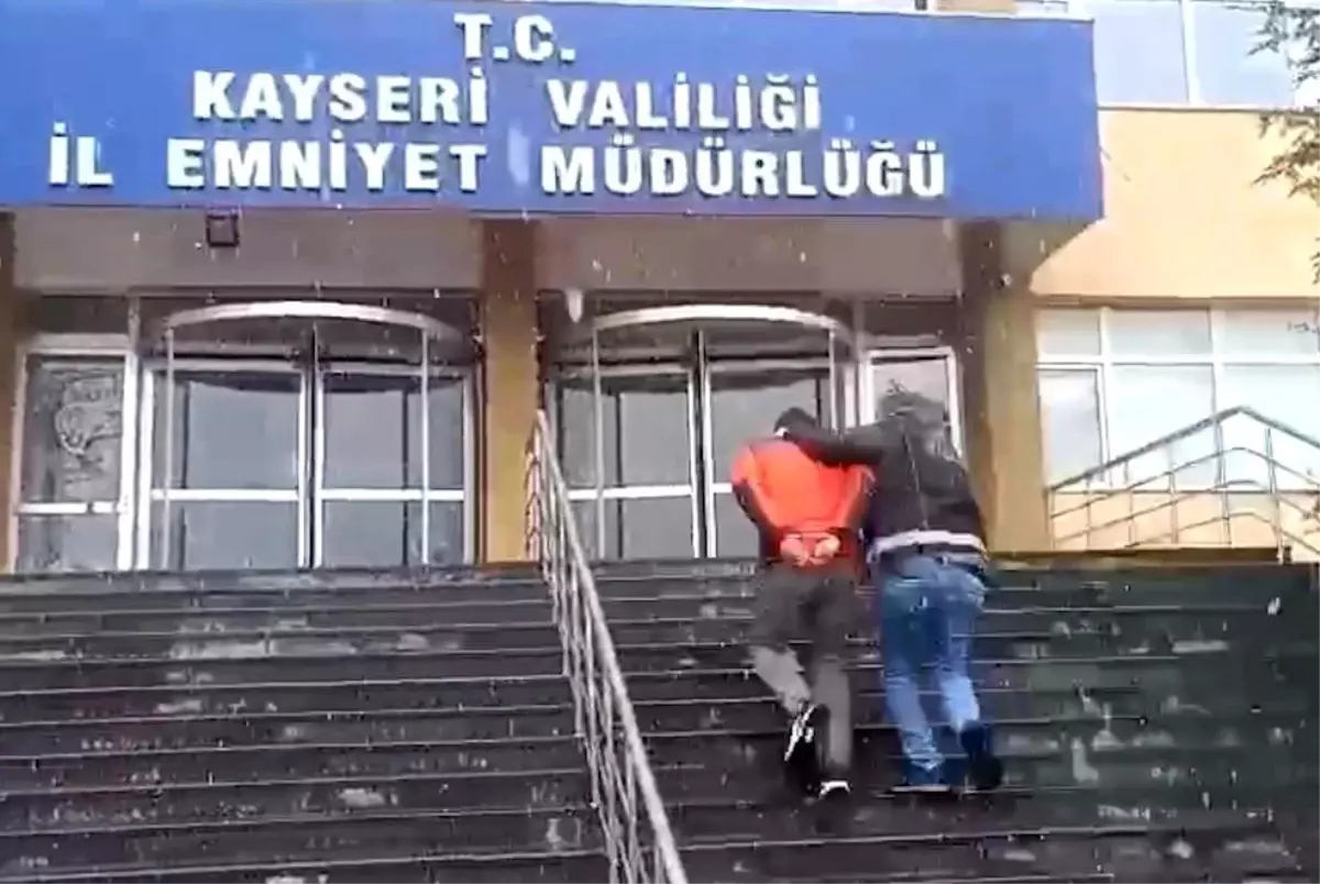 Kayseri'de kesinleşmiş hapis cezasıyla aranan 2 şahıs yakalandı