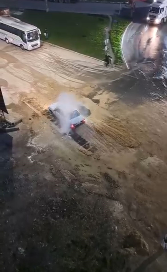 krizi firsata cevirdi patlayan suda aracini 19363159 765 m