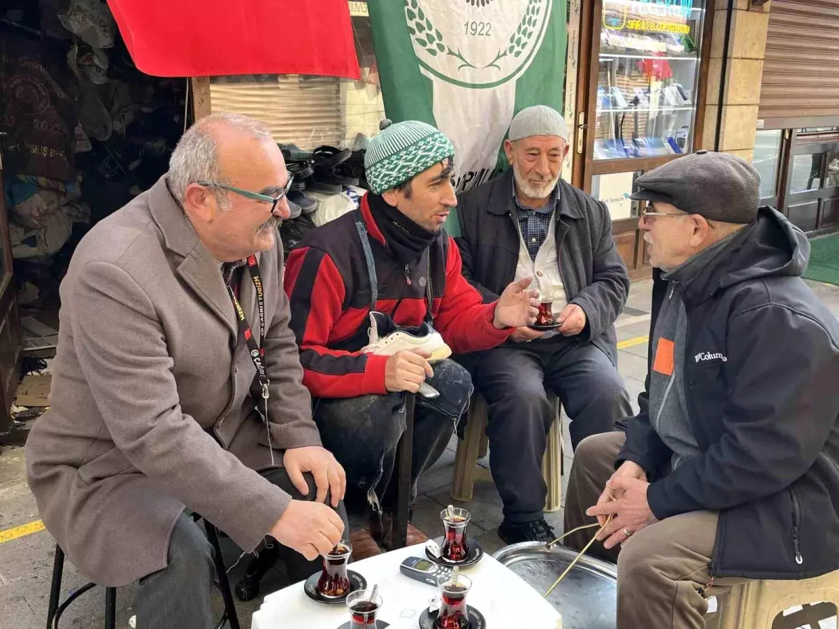 Kunduracı ile Avustralyalı turistin yöresel 'annouv' imtihanı