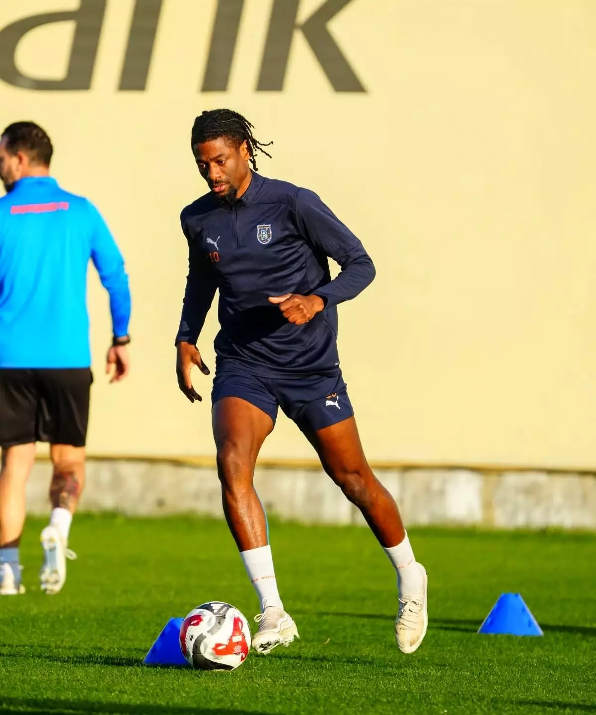 RAMS Başakşehir, Galatasaray maçı hazırlıklarına başladı