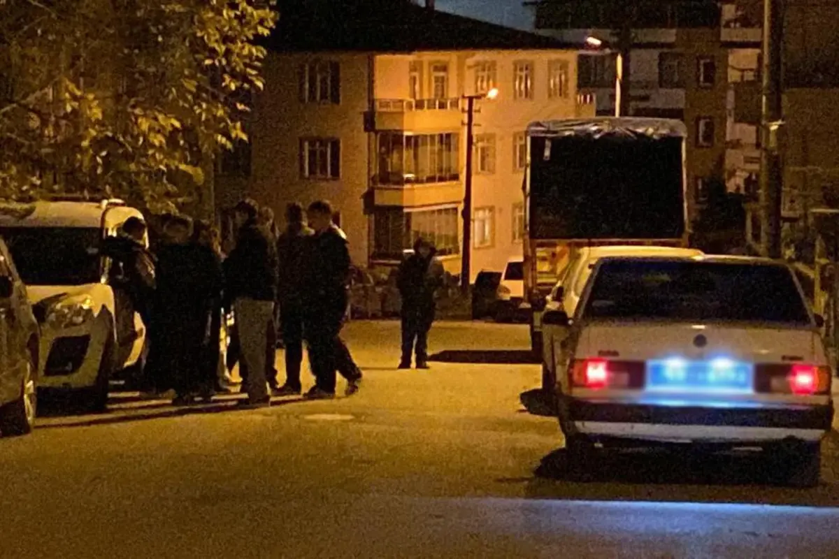 16 yaşındaki kız çocuğu evde başından vurulmuş halde bulundu