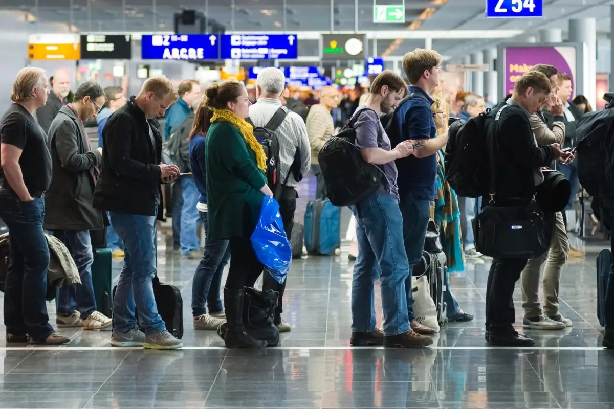 Bakan duyurdu! İrlanda iltica başvurularını azaltıyor