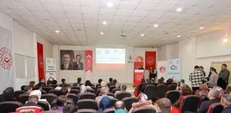 Bitlis'te 'Gönül Elçileri ve Koruyucu Aile Farkındalık Toplantısı' yapıldı