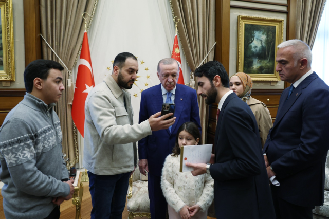 President Erdoğan met with the family of Hind Rajab, who lost her life in Gaza