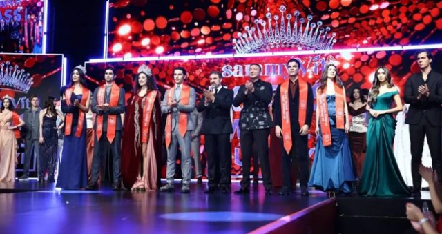 Ece Çetin kimdir? SammyVit Klass Model Türkiye 2025 birincisi Ece Çetin kaç yaşında, nereli, ne iş yapıyor? Ece Çetin kimdir? SammyVit Klass Model Türkiye 2025 birincisi Ece Çetin kaç yaşında, nereli, ne iş yapıyor?