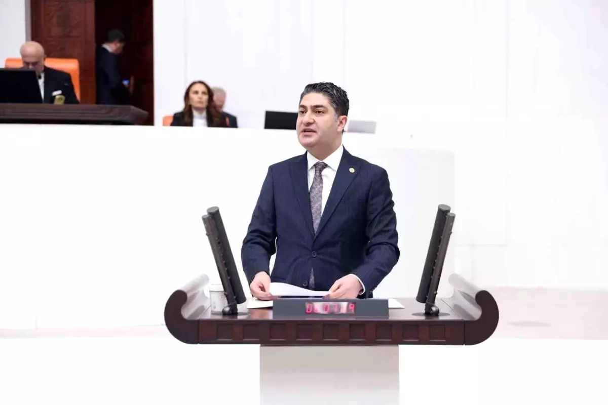 MHP'li Özdemir: 'Türk ve Türkiye Yüzyılı hedefimizin gerçekleştirilmesi için tüm kurumlarımız üstün bir gayret içerisinde'