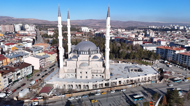 sivas in siluetini yeniledi sehrin her yerinden 19365587 69 m