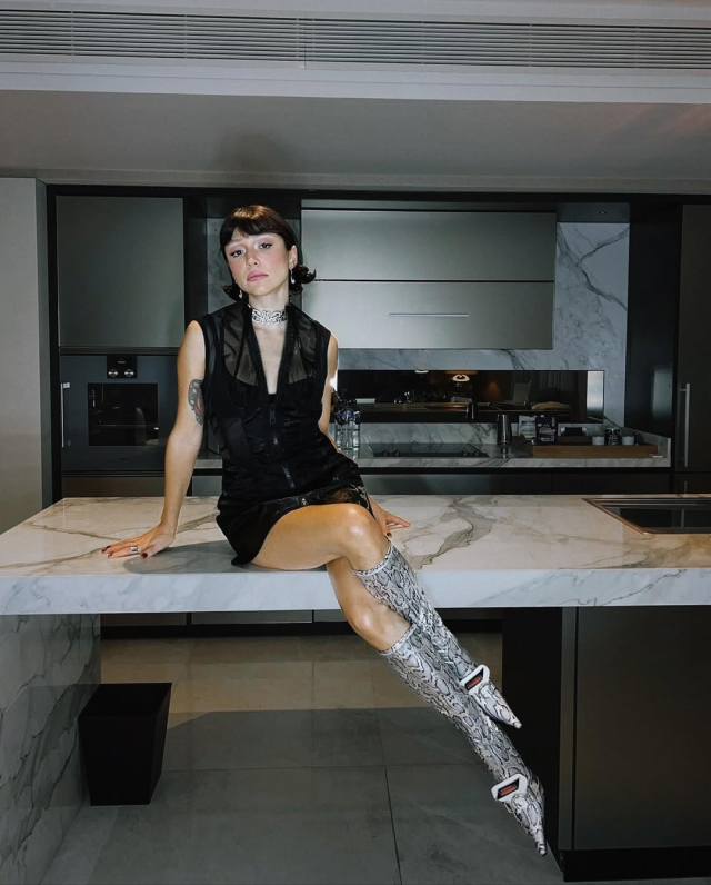 Millions in one night! The New Year's stage fees of celebrities are jaw-dropping