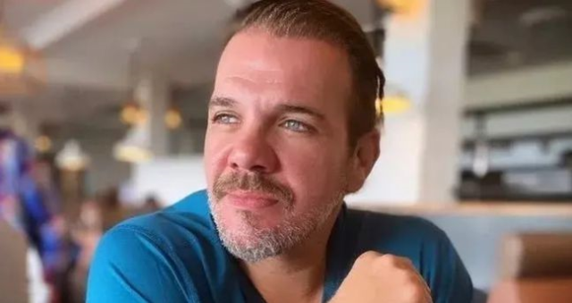 Tolga Karel kimdir? Tolga Karel kaç yaşında, nereli, kariyeri? Tolga Karel kimdir? Tolga Karel kaç yaşında, nereli, kariyeri?