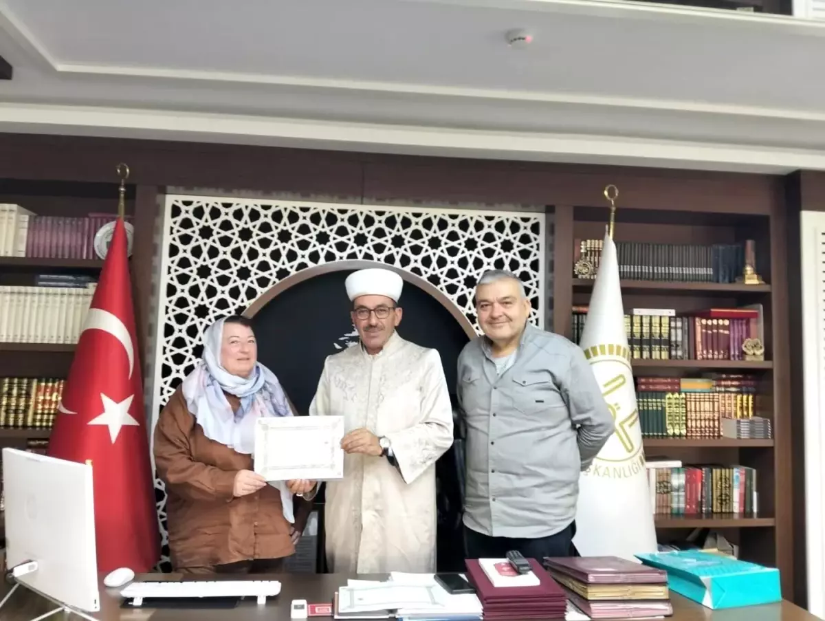 Alanya'da farklı ülkelerden 20 kişi İslamiyet'i seçti