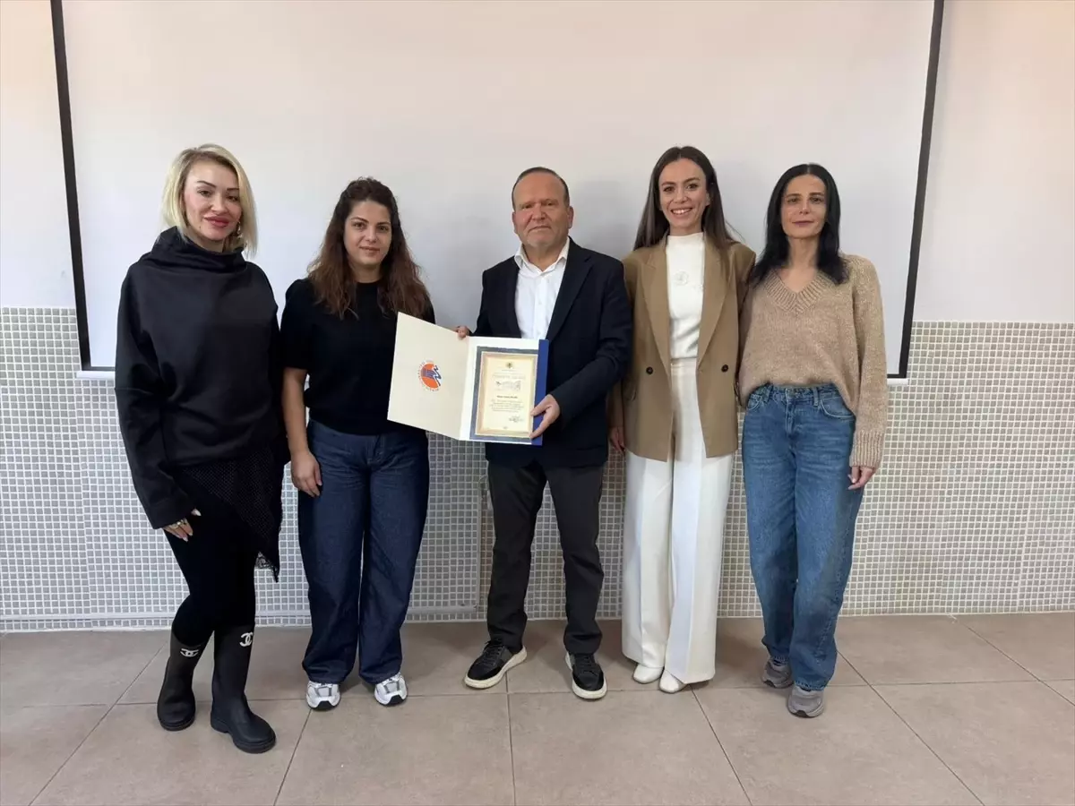 Anamur'da 'Etkili İletişim Becerileri' söyleşisi düzenlendi