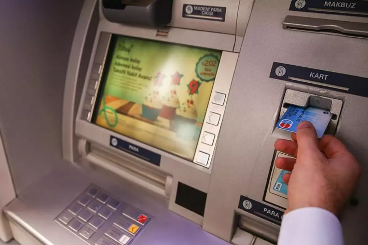 ATM'lerde yeni dönem! Yılbaşından itibaren ikiye ayrılacaklar