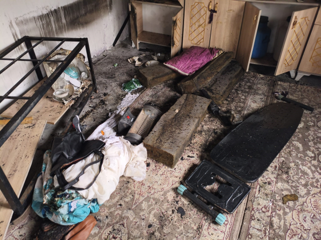 تحدث حرائق في كل منزل تذهب إليه هذه العائلة! أصيب طفل يبلغ من العمر شهرين