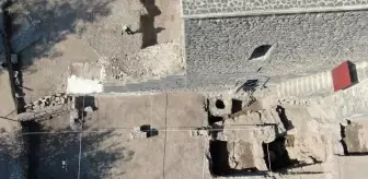 Diyarbakır'da tarihi surun bir bölümü gün yüzüne çıkarıldı