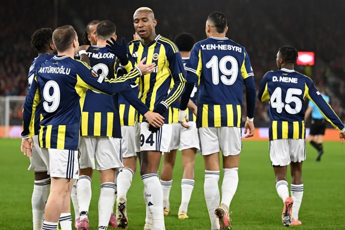 Fenerbahçe'nin yıldızı gemileri yaktı! 'Oynamak istemiyorum, ben gideceğim' demiş