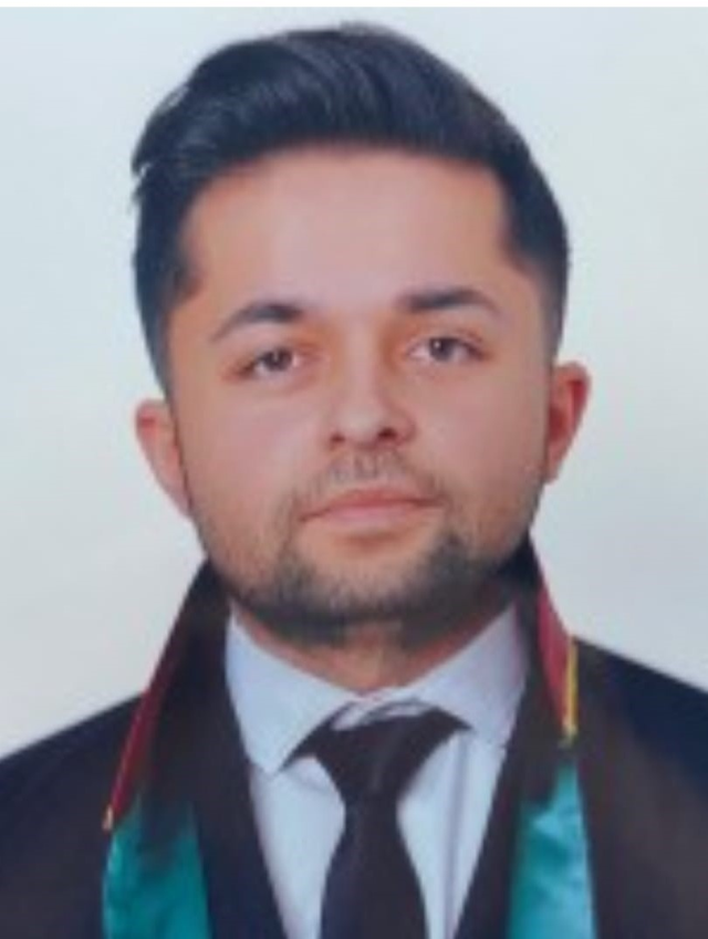 The accident that took the young lawyer's life was captured on camera! He had just started his profession a month ago.