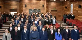 İzmir'de uyuşturucuyla mücadelede kapsamlı yol haritası panelde anlatıldı