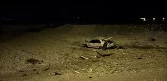 Kütahya'da tarlaya savrulan otomobilin sürücüsü yaralandı