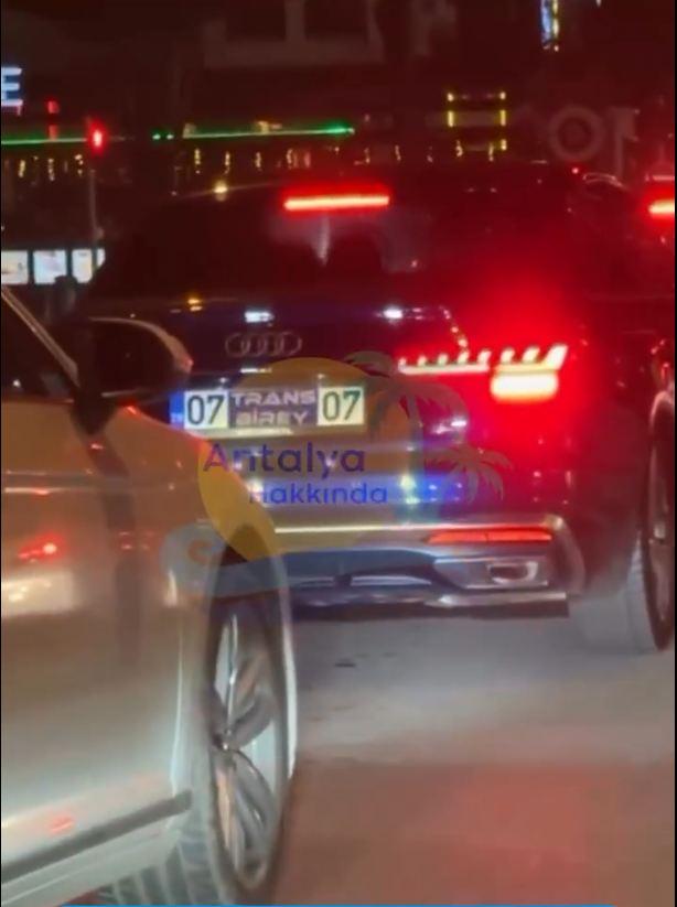 Those who saw the plate grabbed their phones! Now everyone is asking the same question