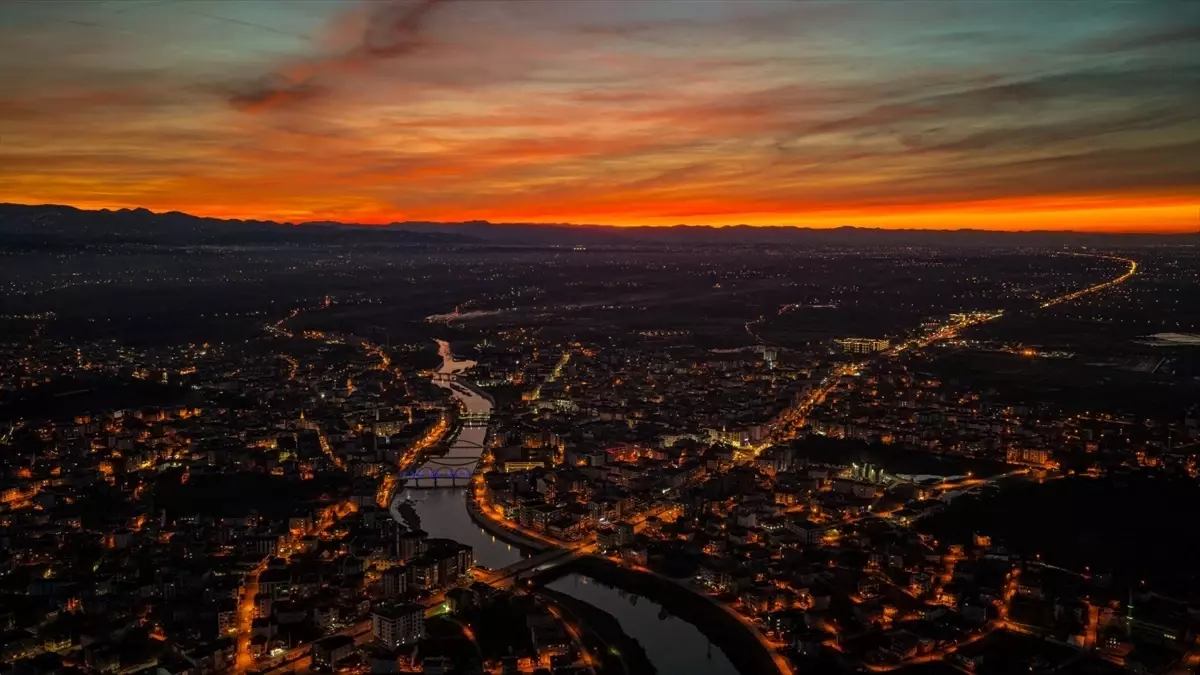 Samsun'da gün batımı dronla görüntülendi