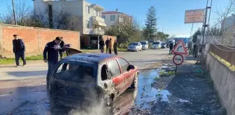 Samsun'da seyir halindeki otomobil yandı