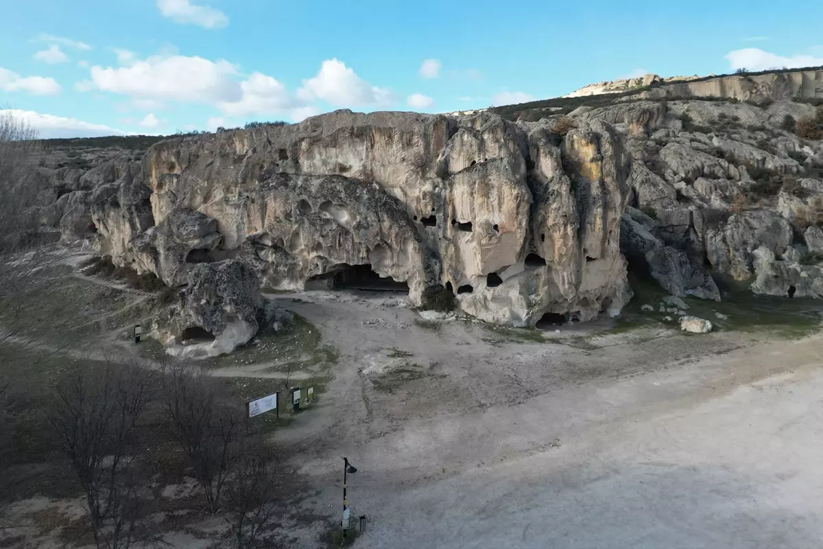 Tarihin 'ilk tuvaleti' Afyonkarahisar'da keşfedildi