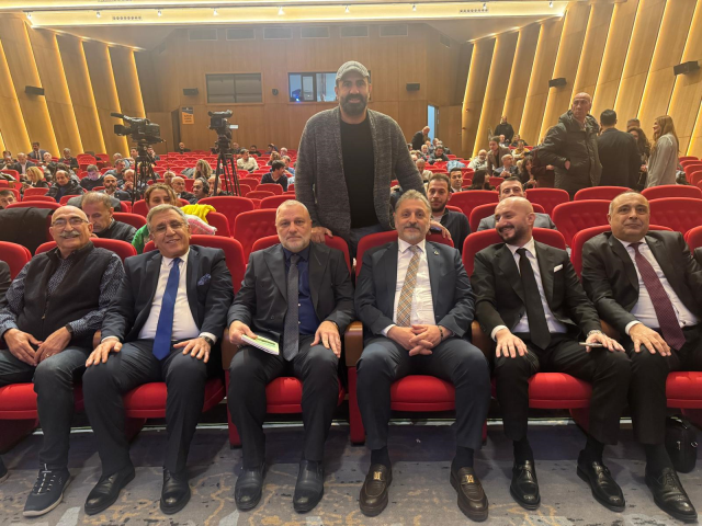 TÜMBİFED'den yangınlarla mücadele konusunda dikkat çeken zirve TÜMBİFED'den yangınlarla mücadele konusunda dikkat çeken zirve