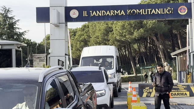 uyusturucu operasyonunda gozaltina alinan 19368392 8792 m